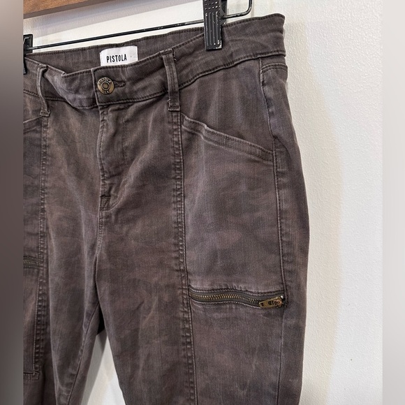 Pistola Hannah Cargo Skinny Jeans Black Camo Stretch Women’s Size 29 Punk Edgy - Picture 6 of 7